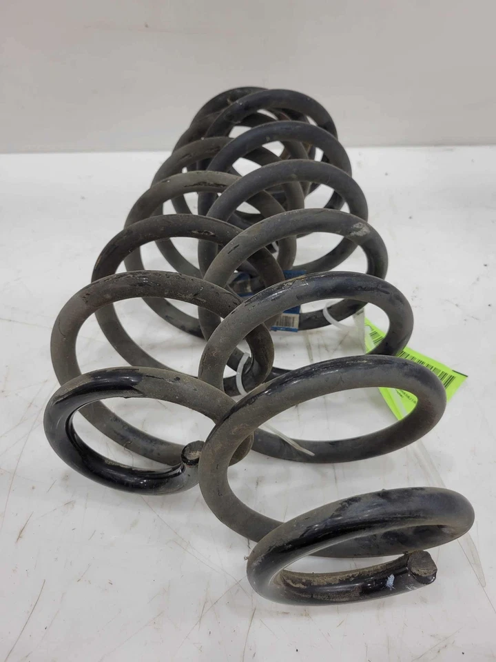 Muelles helicoidales traseros GM para juego Tahoe Yukon Escalade OEM Foto 3 de 4