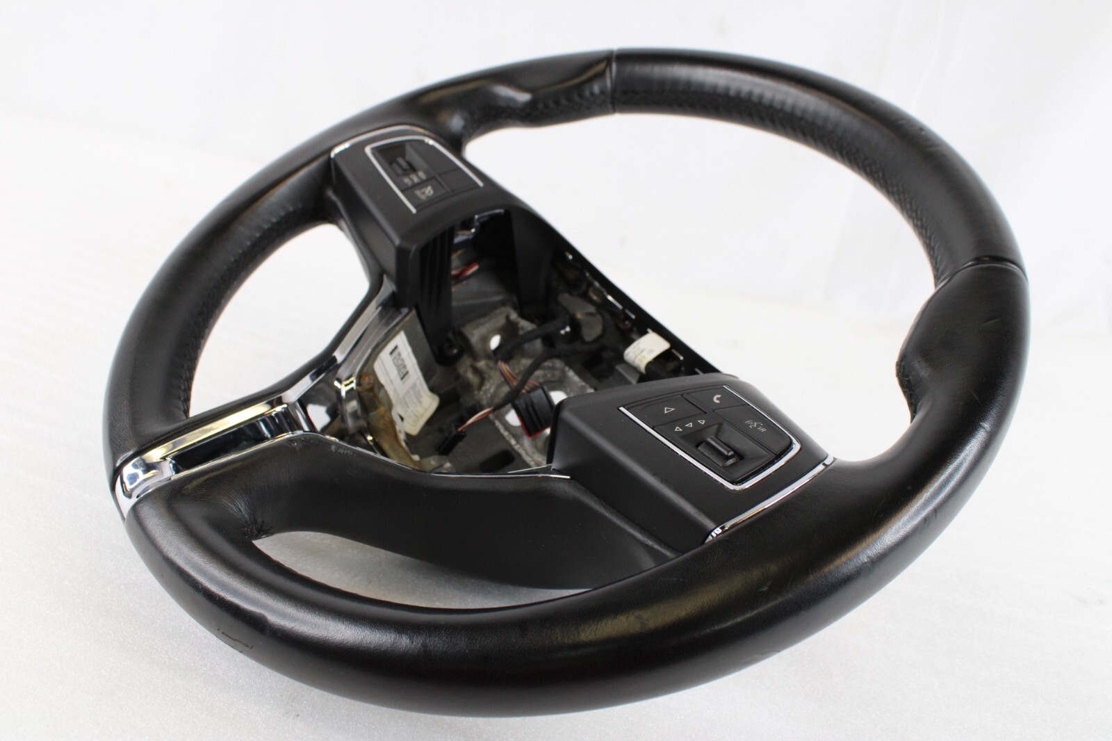 🚀 2014-2017 Maserati Ghibli Quattroporte Steering Wheel Leather Black OEM