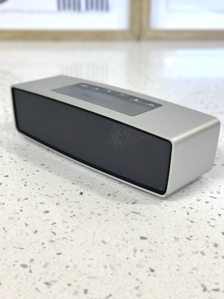 Bose SoundLink Mini Bluetooth Speaker Portable Wireless New