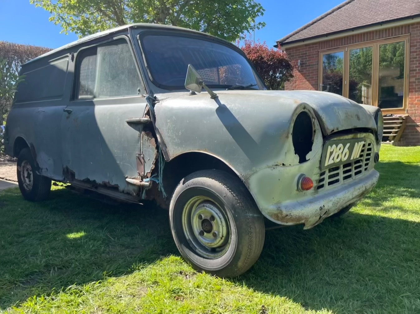 1963 Classic Morris Mini Van Flat Roof
