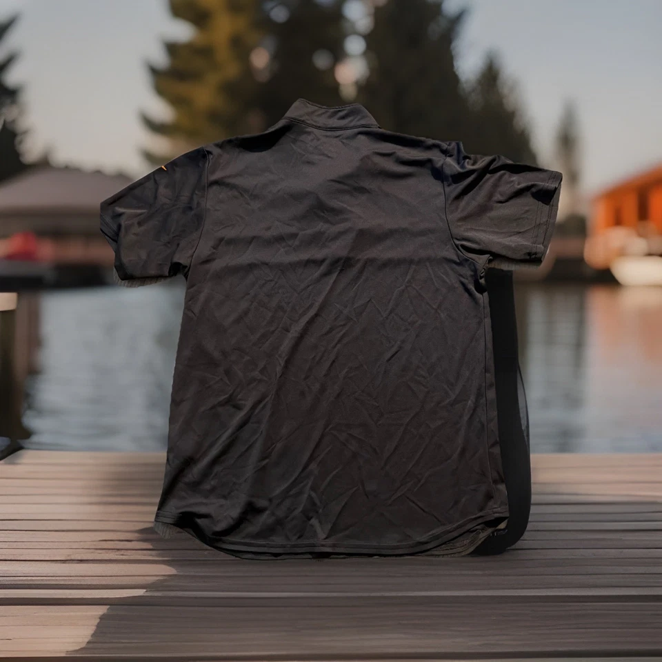 Camiseta de ciclismo Nike masculina tamanho M. Zíper 1/4. Cinza escuro/laranja. Ótimo estado. - Imagem 3 de 4