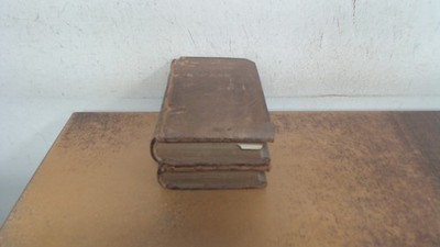 			The poetical works of John Milton from the text of Dr Newton volu		
