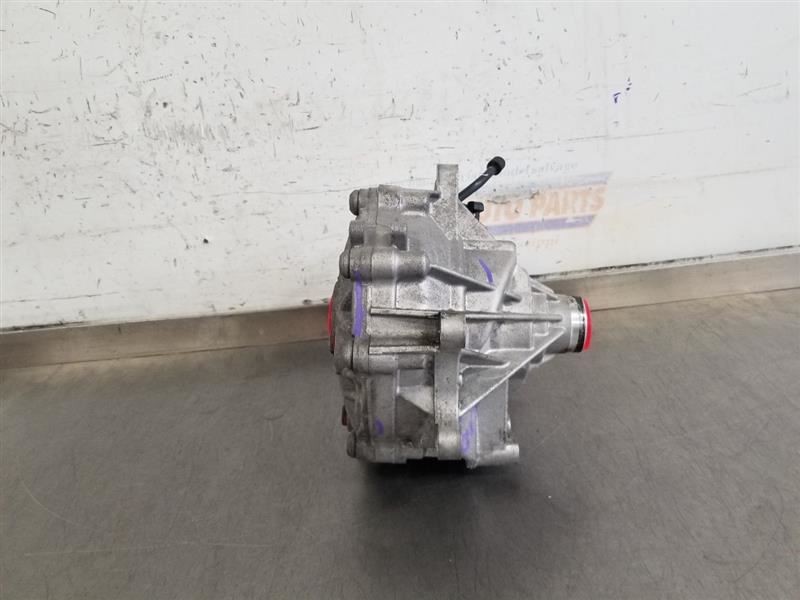 19 2019 MASERATI LEVANTE OEM FRONT CARRIER DIFF DIFFERENTIAL 06701040570