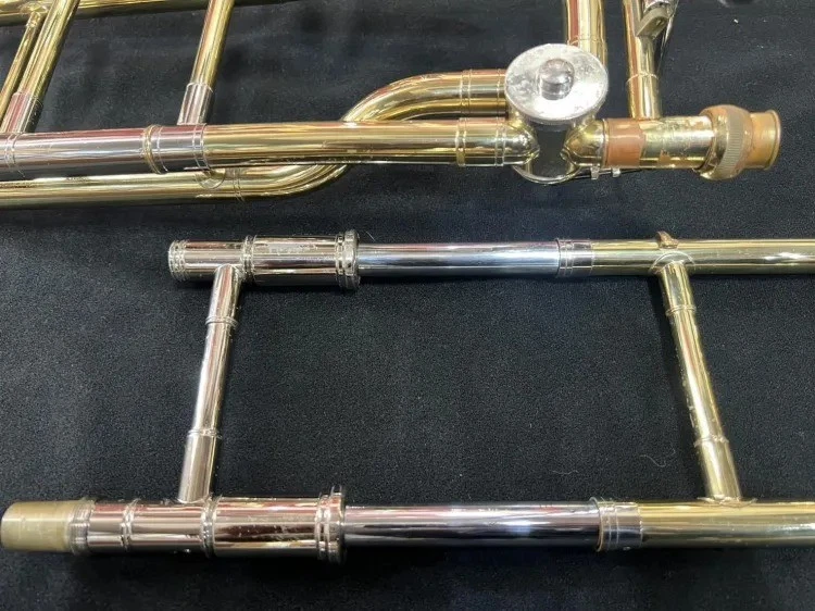 Getzen ETERNA 700 Series Tenor Trombone Used with Case - Image 3 of 4