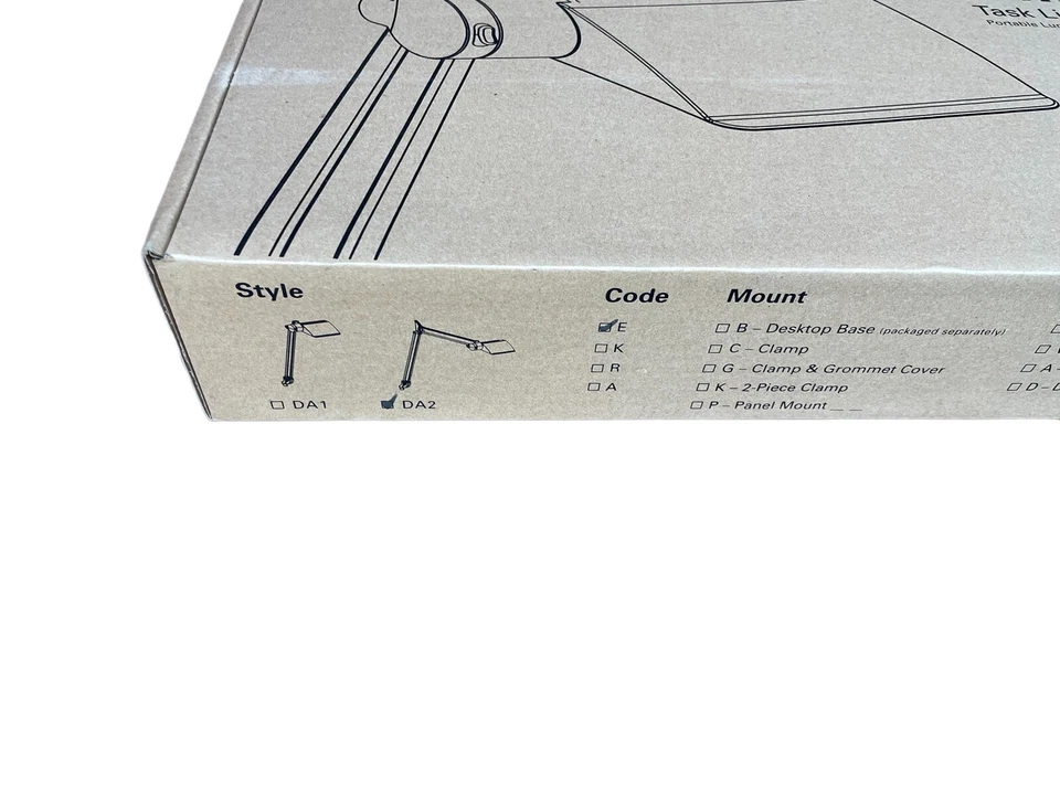 Icónica RARA Lámpara de Escritorio Difriente a Escala Humana Luz de Tarea II Doble Brazo Plateada Nueva Foto 3 de 4