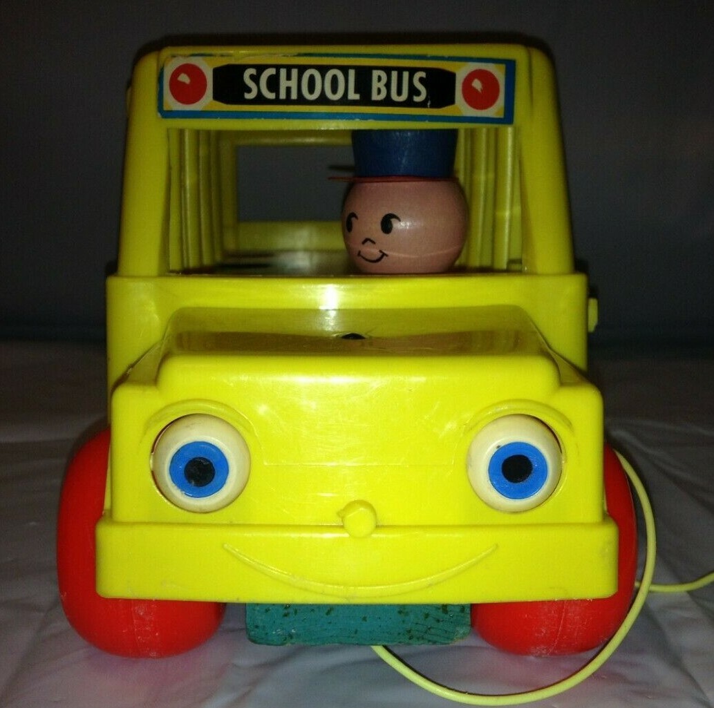 FISHER PRICE 1965 Vintage School Bus Pull Toy # 192 w / 9 Little