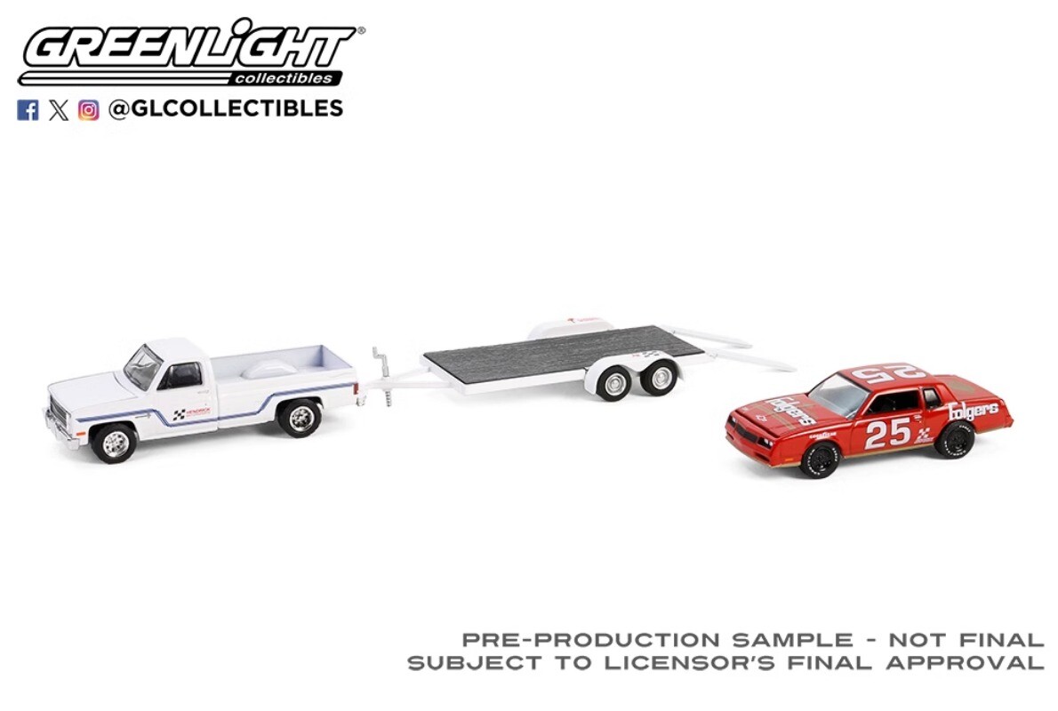 Greenlight 1:64 1986 Chevrolet C30 & Monte Carlo SS #25