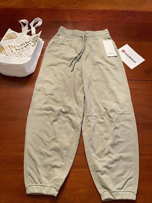 NWT LULULEMON Relaxed Fit FRENCH TERRY JOGGER FERN