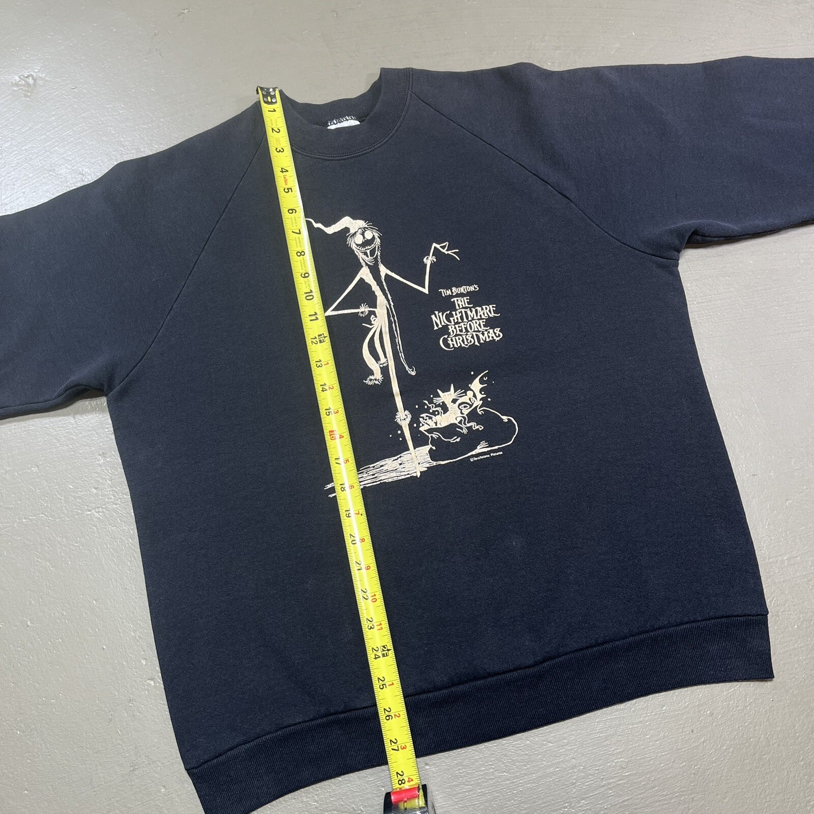 Vintage 90s Tim Burton&rsquo;s Nightmare Before Christmas Sweatshirt Large Sweater EUC