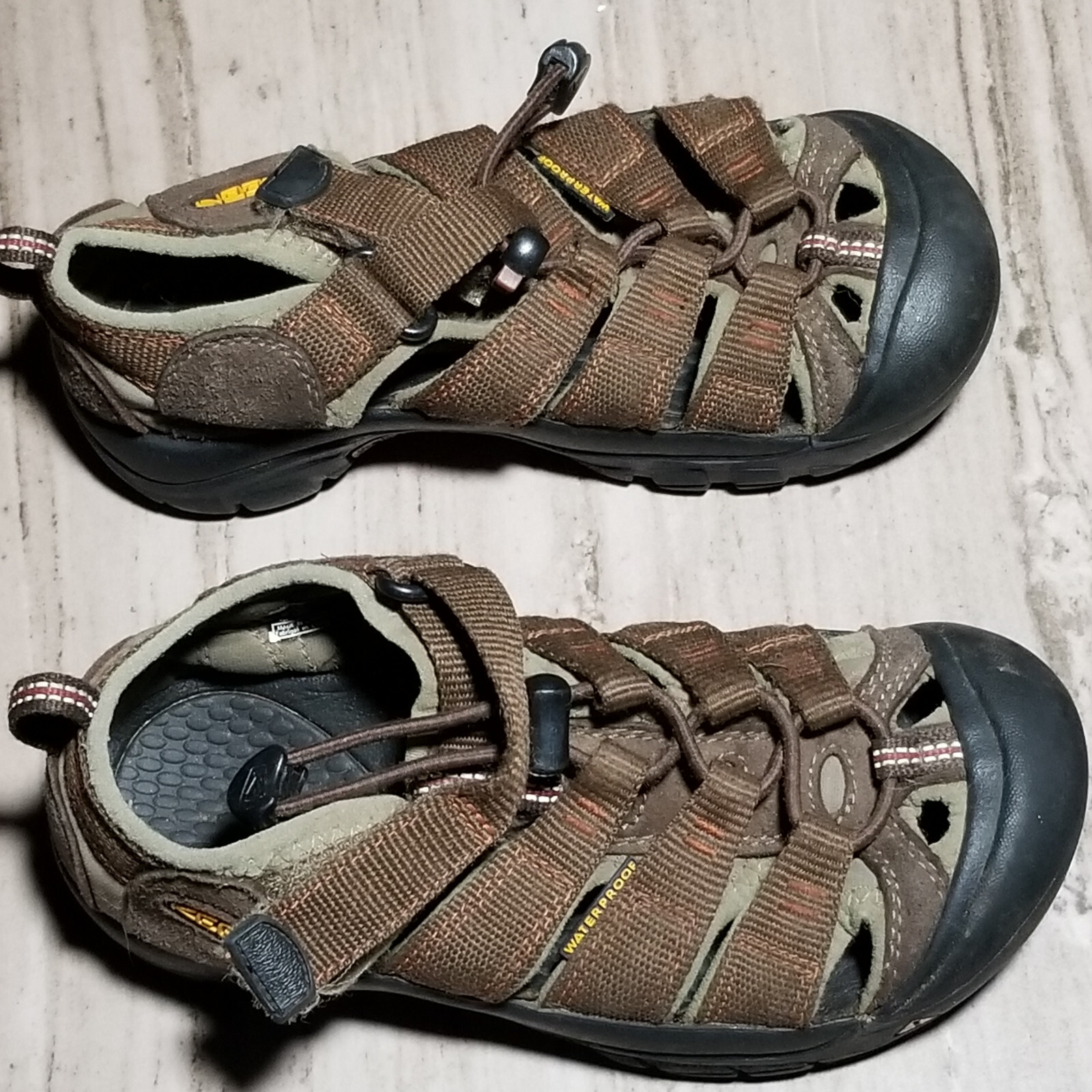 Sandali da trekking KEEN taglia 13 H2 scarpe impermeabili