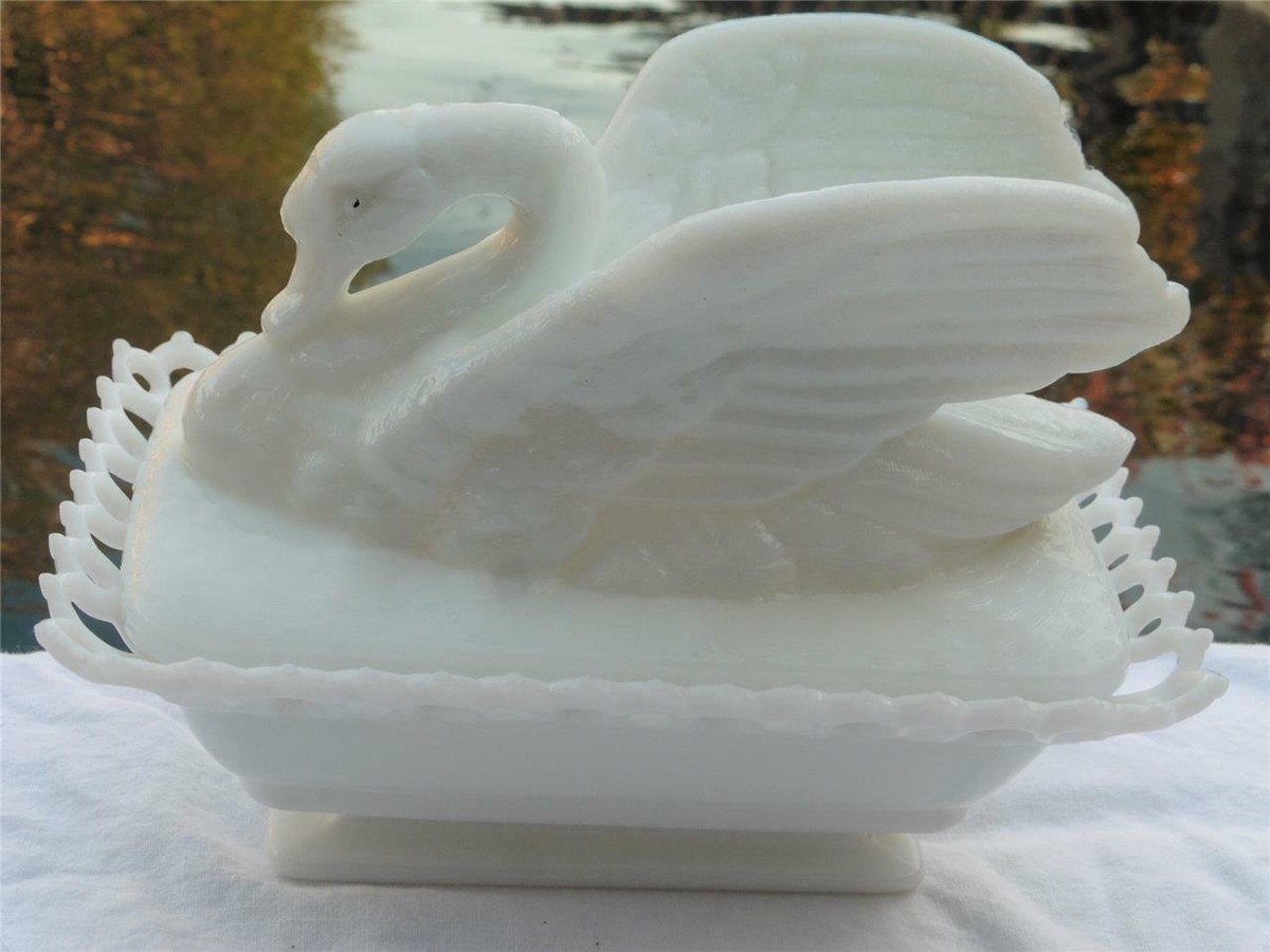 Vintage Milk Gass Swan on Nest Candy Covered Dish Westmoreland | eBay