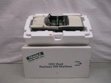 Danbury Mint 1957 Ford Fairlane 500 Skyliner