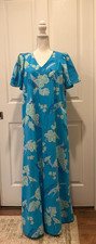 Vintage 70s Royal Hawaiian Sz M Maxi Floral Mumu Dress Tropical Beach