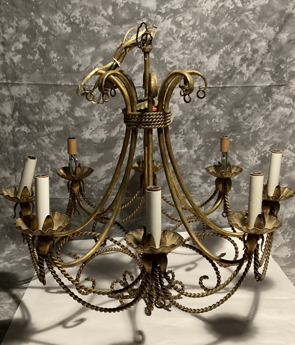 VTG/Antique 8 Bulb 8 Arm Brass Chandelier Light Fixture - 21” H X