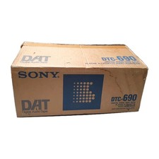 Sony DTC-690 Digital Audio Tape DAT Recorder   Brand New