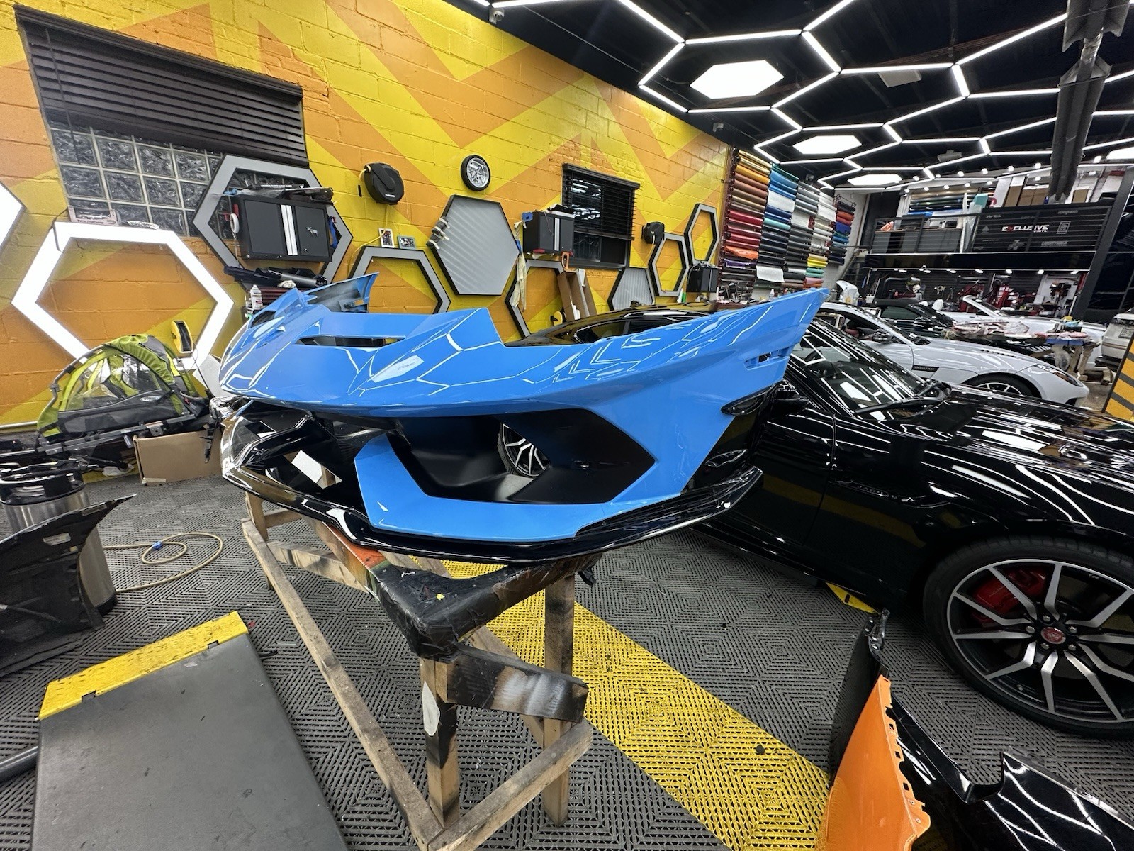 OEM original Lamborghini Aventador Svj front bumper small crack on the corner