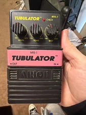 Arion MTE-1 TUBULATOR Tube Emulator and FX Pedal