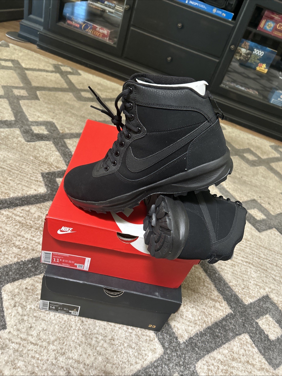 Men's Nike Manoa Leather Boots Size 11.5 - Rugged & Comfortable image 6