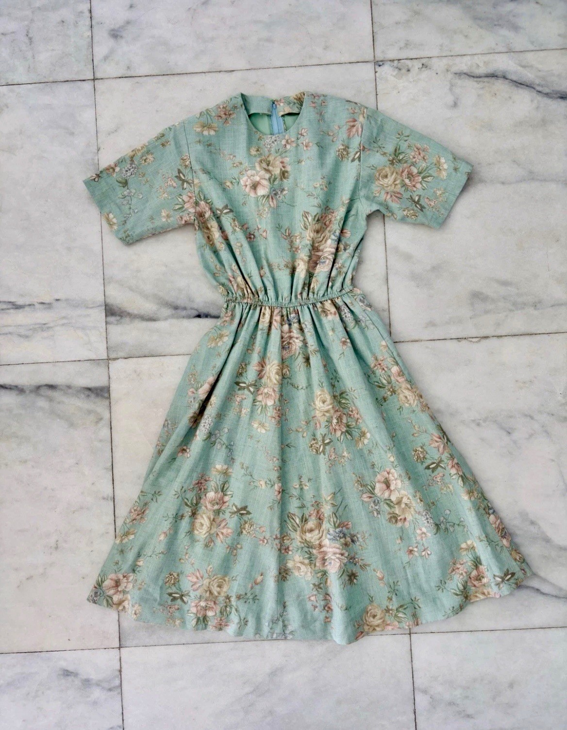 VTG Floral Dress Green Beige Midi Short Sleeve Womens M Cottagecore Peasant Farm