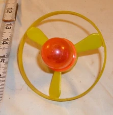 SPACE RAY SPACE GUN FLYING DISC WITH SPACEMAN PART 1950s