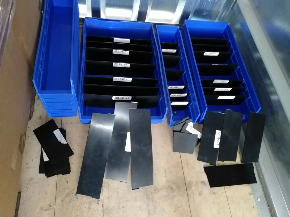 10 Stck Akro Mils Trenner 40-170 schwarz für Lagerkästen Lagerkisten Regalkisten - Image 4 of 4