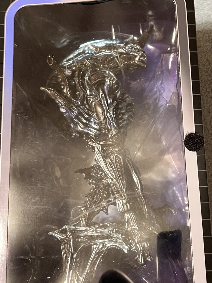 Factory Sealed 2021 Aliens Ultimate Rhino Alien NECA eBay