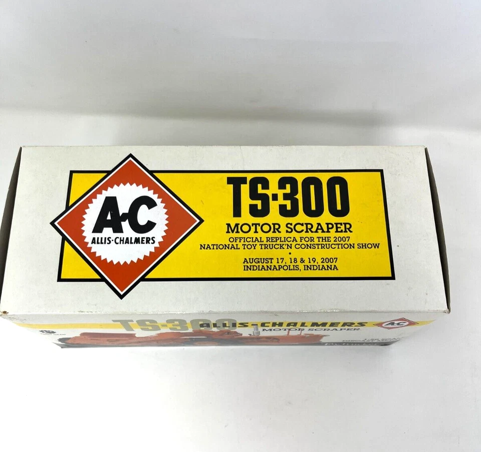 Allis Chalmers TS-300 Motor Scraper First Gear 1:50 Diecast 50-3099 NEW IN BOX - Image 2 of 4