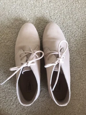 clarks desert boots brisbane