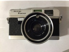 Vintage Petri Racer Rangefinder Camera With f2.8/45mm Lens  Case