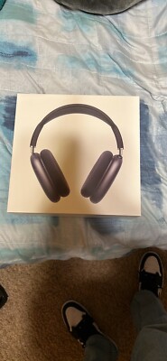 Apple AirPods Max Wireless Headphones MGYH3AM/A Siri Space Gray