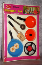 VINTAGE 1970s Redbox 6 Piece Kitchen Set Mint in Package B117
