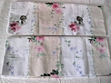 Vintage Martex Violets Floral Pair Of Pillow Cases Standard 20"x30" made in USA