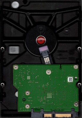 Seagate ST2000DM001 P/N: 1CH164-044 F/W: AP54 2TB TK Z1E APPLE 655