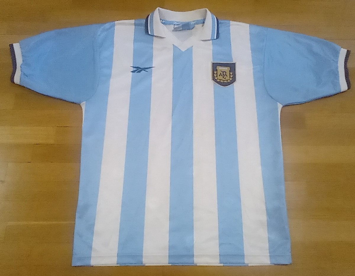 Reebok アルゼンチン代表　38/40 ハ30 1999 Argentina Football Shirt Reebok Size 38/40 Excellent Jersey