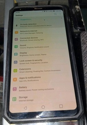 LG V35 ThinQ 4G 64GB Unlocked Smartphone 2 Dead Pixels, Small Crack, Bad Battery
