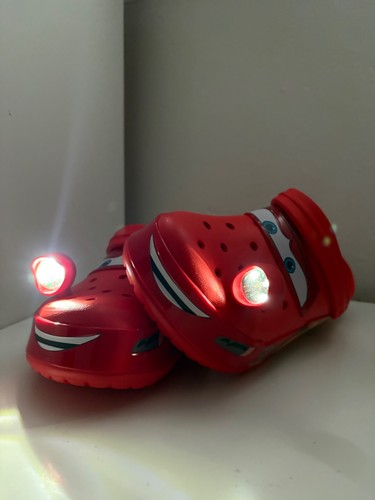 Zoccoli Auto Uomo Donna con Luce LED | Zoccoli Auto da Corsa Cartoni Animati | Rosso | Estate