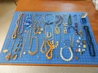 35+ Vintage Necklaces Pendants Costume Jewelry Reseller Wearable Craft Lot