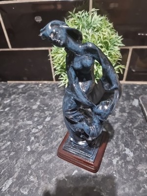 Meerchi MRH Resin Figur Mutter und Kind