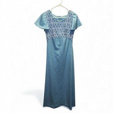 Vintage embroidered heart blue gown