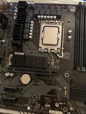 Intel core i5-12600kf