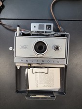 VTG Polaroid Automatic 350 Land Camera with original case Bulbs W/ Accessories