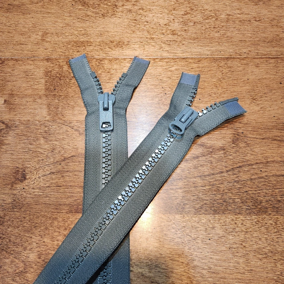 #10 Military-Grade Jacket Zippers 27.5" Two-Way Separating Foliage Bulk 150 Pack - Image 2 of 4