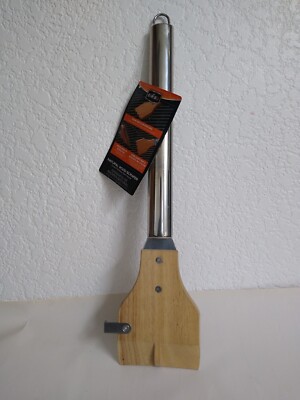 Mr. Bar-B-Q Stainless Steel & Wood Grill Cleaning Brush 06483Y Mr. Bar-B-Q