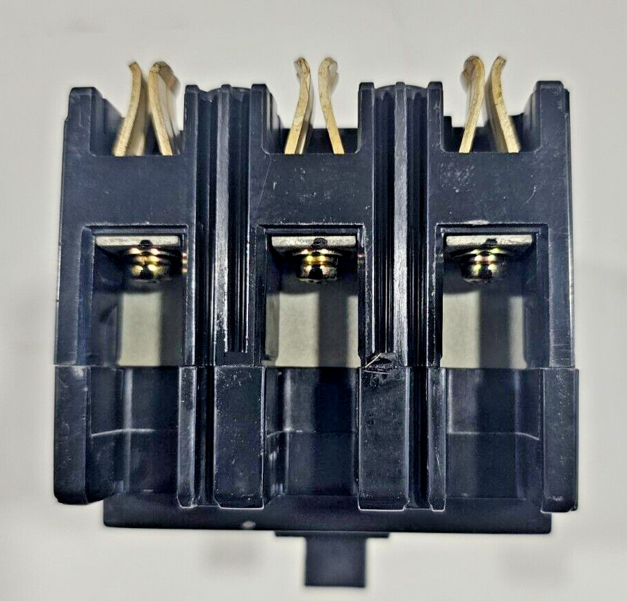 MITSUBISHI NF60-SS NO-FUSE CIRCUIT BREAKER 15AMP 3 POLE 600VAC