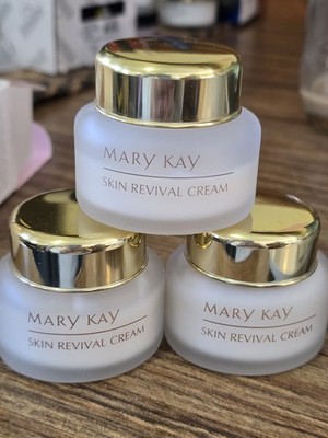 Lot 3  Mary Kay Skin Revival Cream Oil-Free 1.5oz. New Old Stock #5576 READ