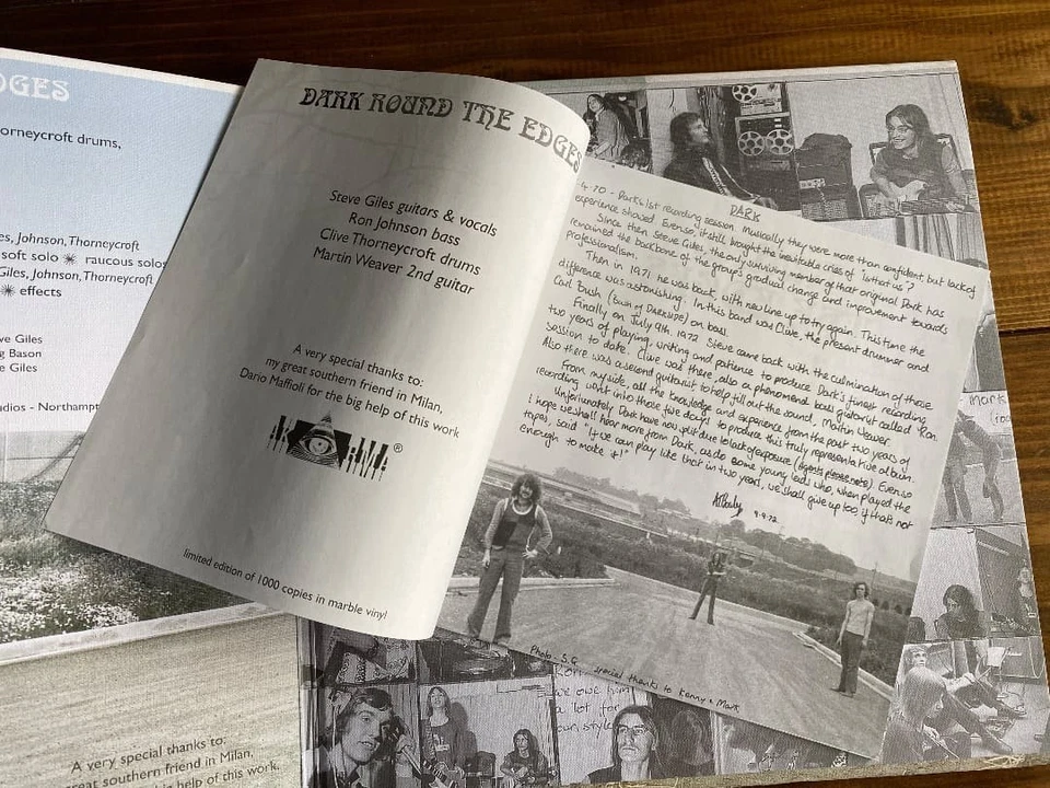 Dark Round The Edges Heavy Psychedelic Vinyl 1998 Reissue VG+ Condition Foto 3 de 4