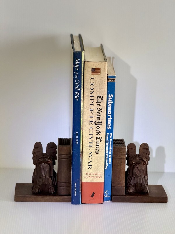 Vintage Hand Carved Scottie Dog Wooden Bookends Japan Folk Art Pair