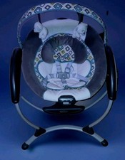 Graco Baby Swing Soothing Vibration, Adjustable Speeds, Music, Toy Gray bar