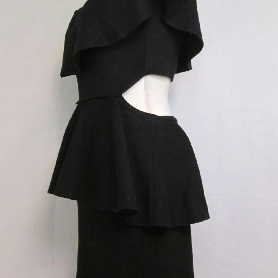 Nuevo con etiquetas Vestido Suéter Rosa Sin Fin Negro Corte Peplum Fuera del Hombro-Grande Foto 4 de 4