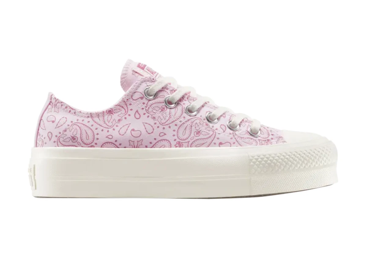 Converse Chuck Taylor All Star Lift Platform Low Paisley W for